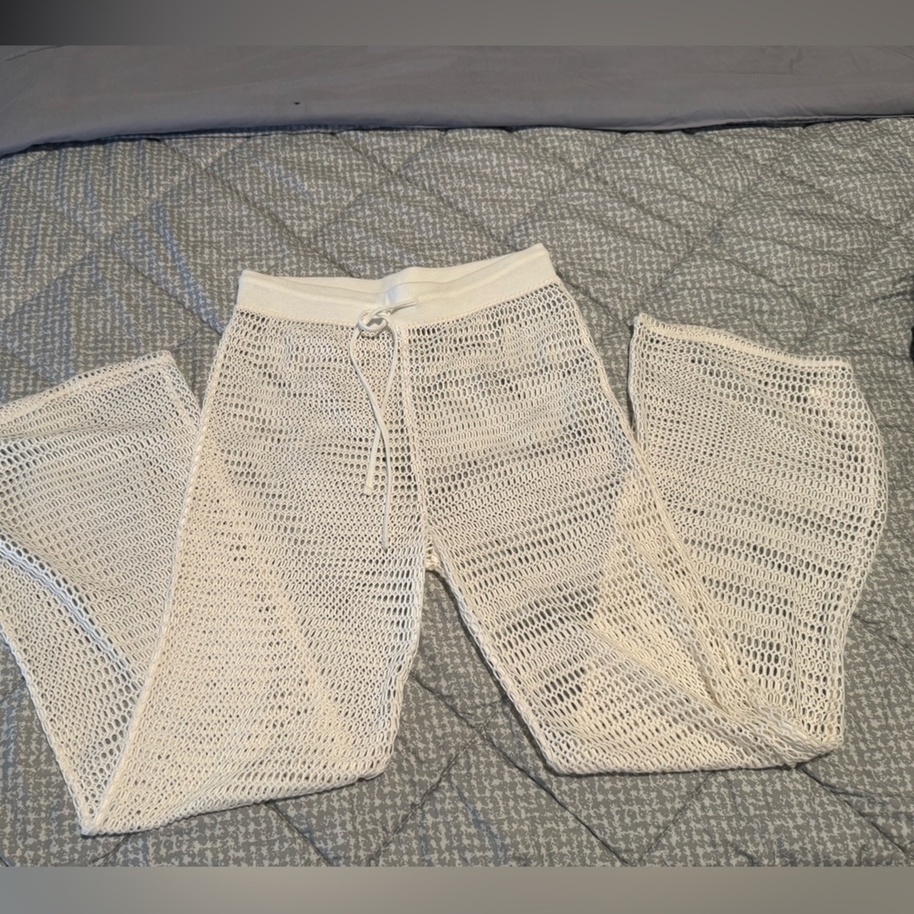 Shade & Shore White Crochet SwimWear Beach Cover Up.